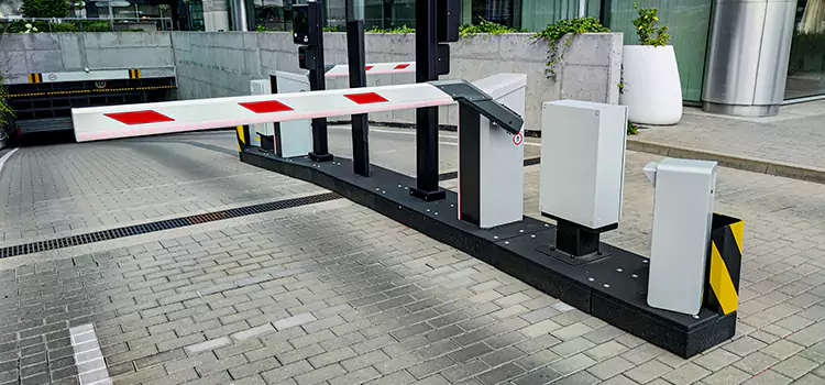 Custom Gate Design & Integration Arden-Arcade